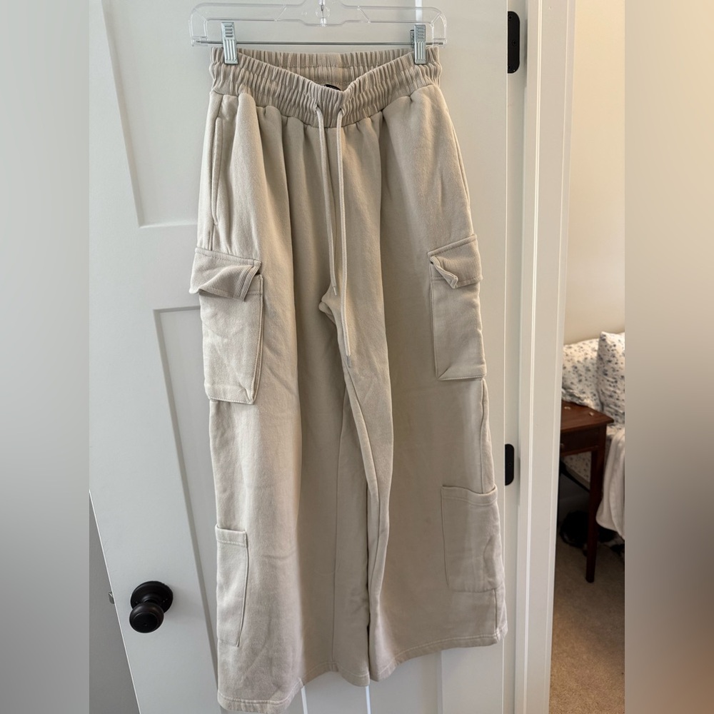 Zara Plush Cream Cargo Pants